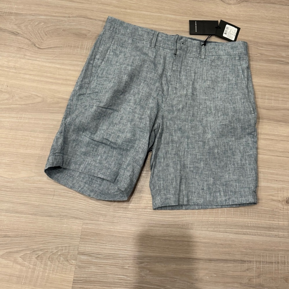 Club Monaco Baxter Fit Shorts